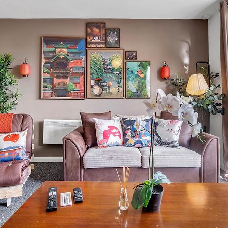 Anime Suite - Central And Free Parking With Netflix Birmingham Exteriér fotografie