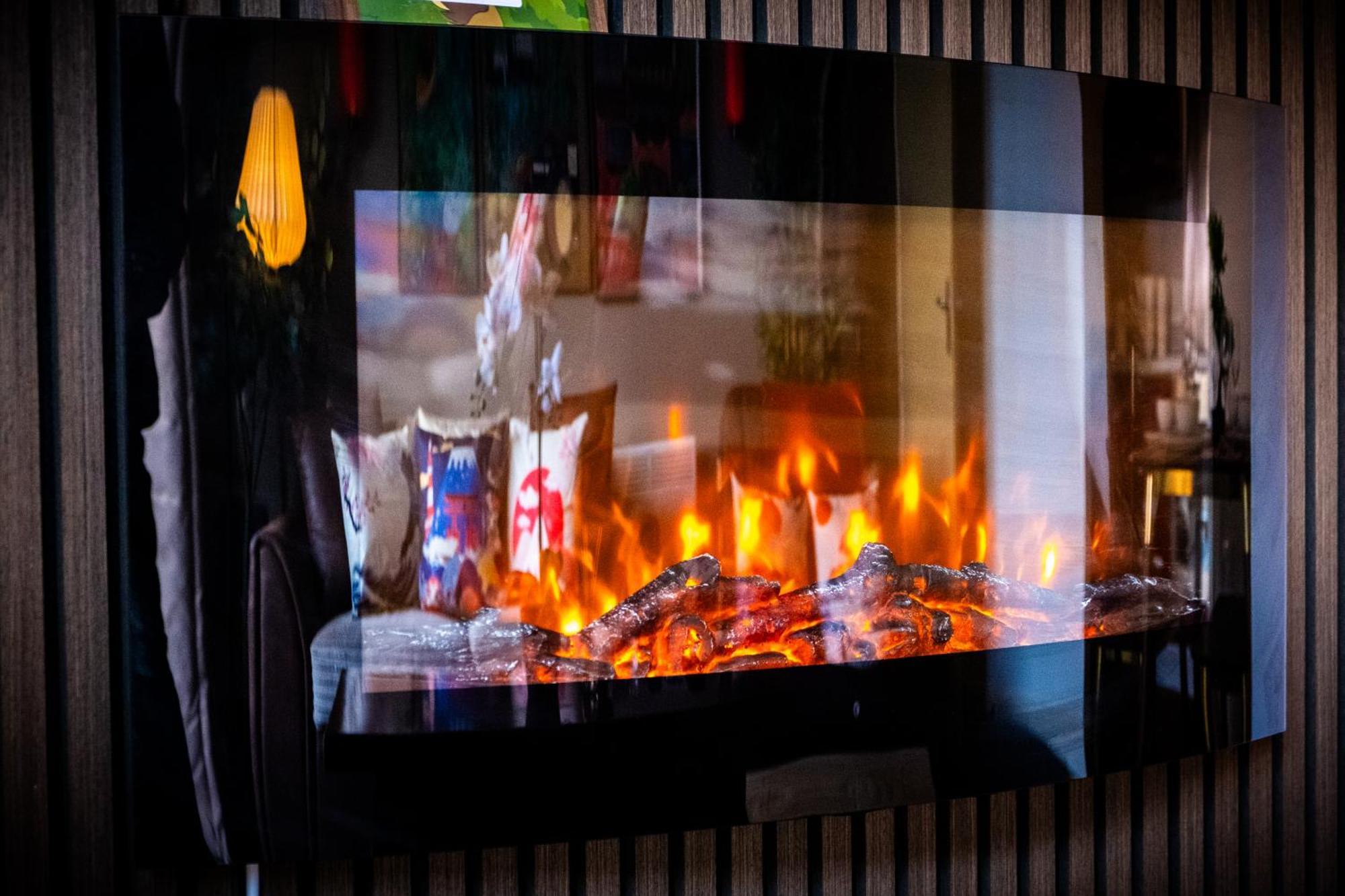 Anime Suite - Central And Free Parking With Netflix Birmingham Exteriér fotografie