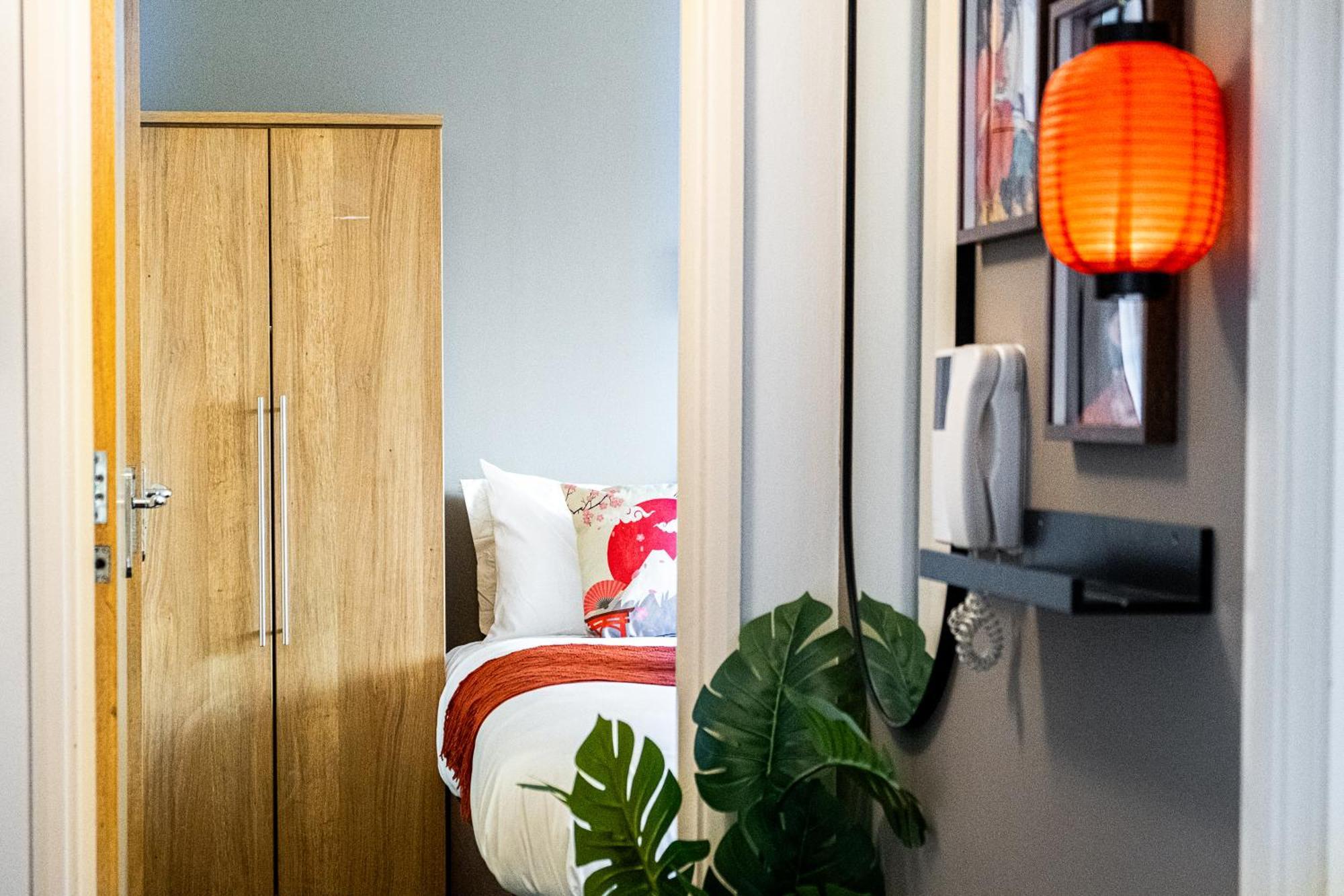 Anime Suite - Central And Free Parking With Netflix Birmingham Exteriér fotografie