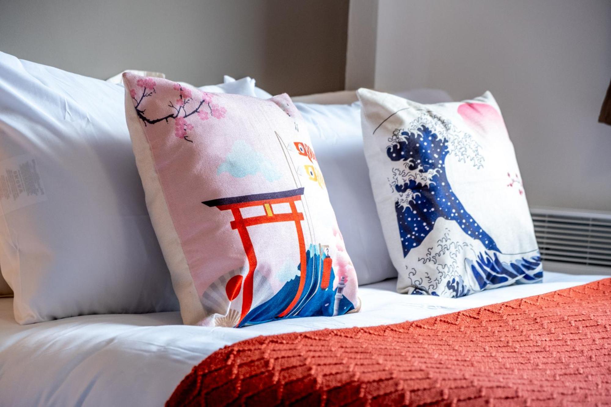 Anime Suite - Central And Free Parking With Netflix Birmingham Exteriér fotografie