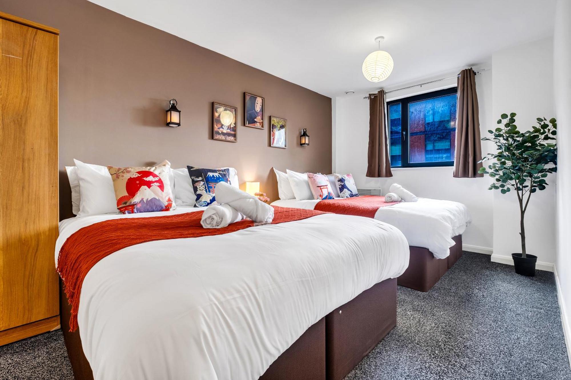 Anime Suite - Central And Free Parking With Netflix Birmingham Exteriér fotografie